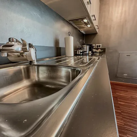 Porta Nuova Con Garage * טורינו